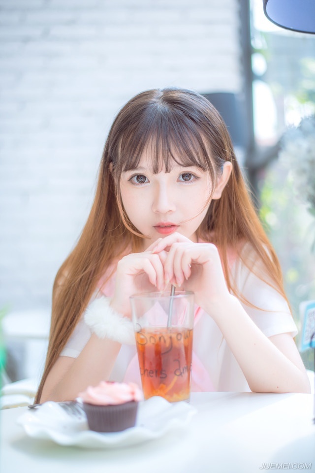 梦想绿色的校园，永远有浓厚的书香;梦想阳光的校园，永远有关爱的永恒。